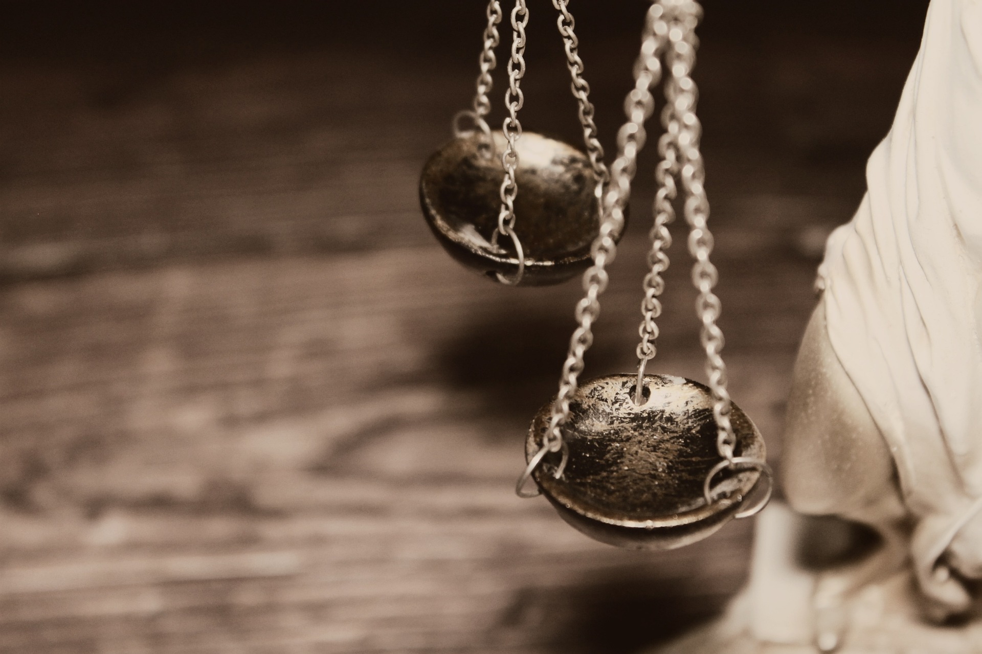Edesia Law overturns FOS redress decision on Judicial Review application
